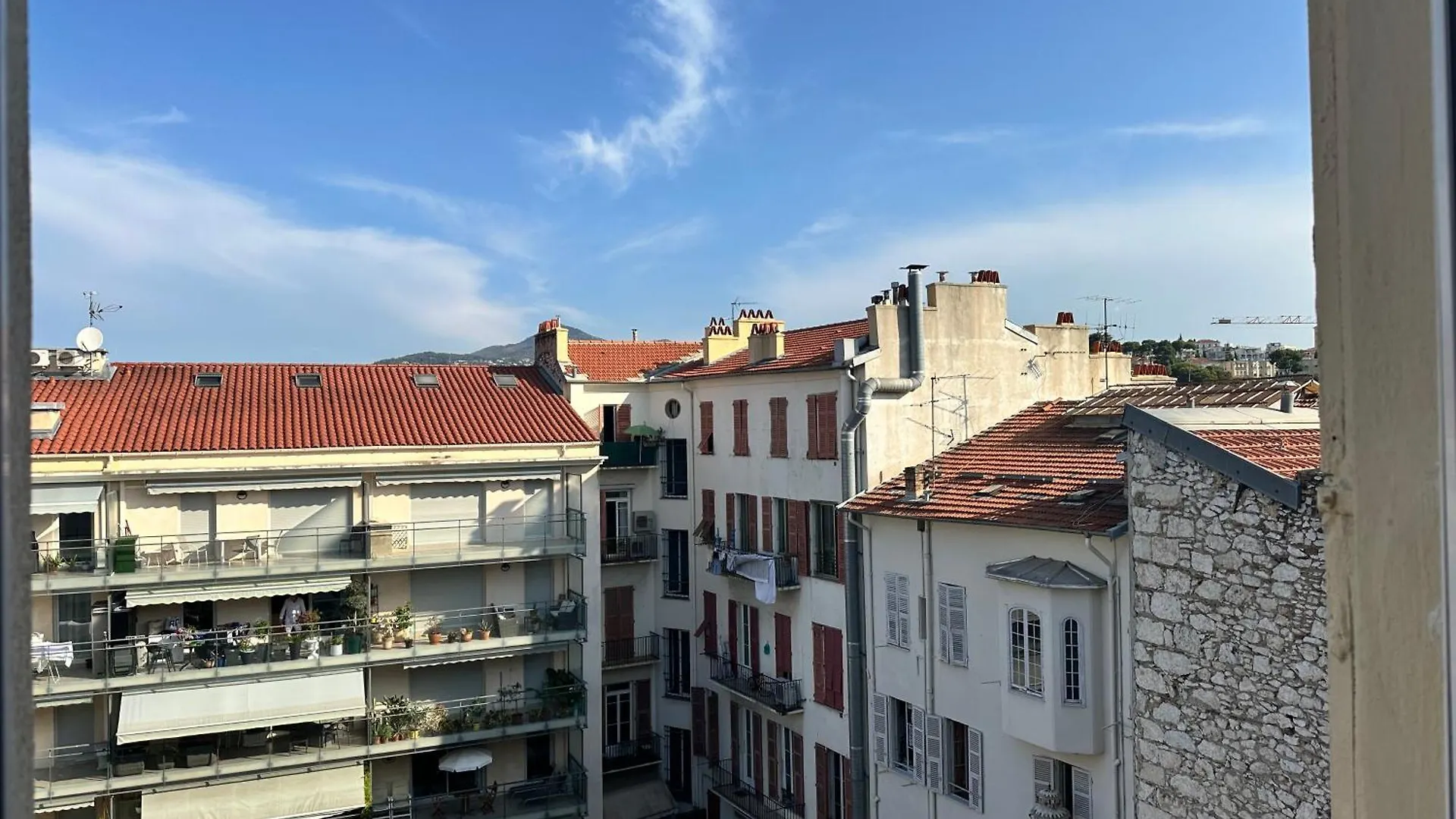 Beautiful & Cosy Appart, Calme Et Lumineux Nice Apartment
